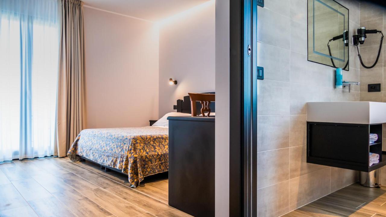 Hotel Smeraldo Лацизе Экстерьер фото